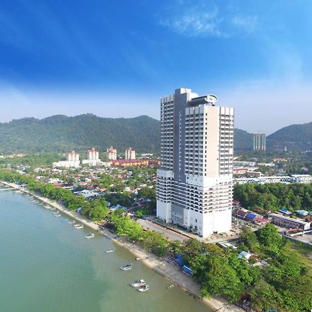 Lexis Suites Penang Bayan Lepas Exterior photo Royal Paragon Hotel