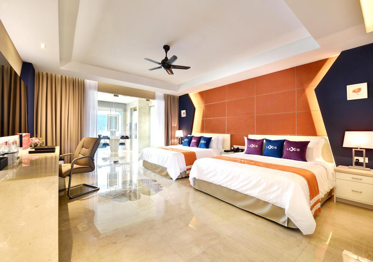 Lexis Suites Penang Bayan Lepas Exterior photo Deluxe Room